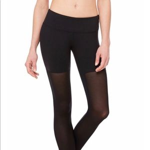Alo Yoga Black Mesh Goddess Legging